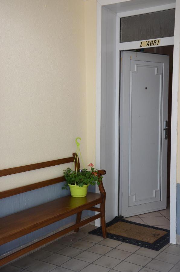 Ferienwohnung L'Abri La Roche-en-Ardenne Exterior foto