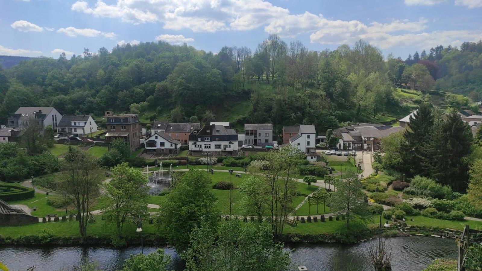 Ferienwohnung L'Abri La Roche-en-Ardenne Exterior foto
